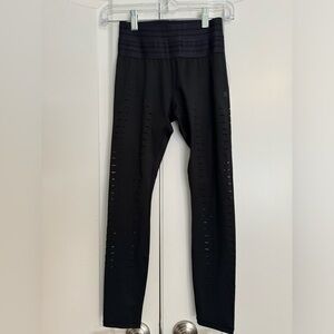 Beloforte Black Lennox Cropped Leggings
